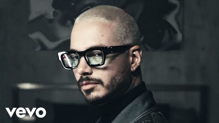 J Balvin Gris