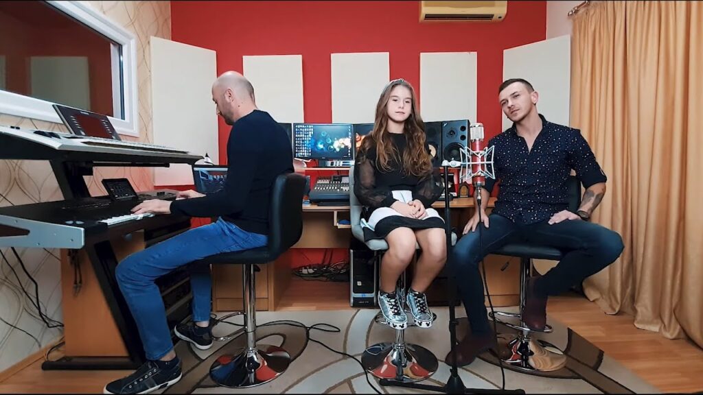 Lana Vukcevic amp Petar Vasic Niko kao ti COVER