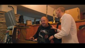 DJ RobiX feat Kristijan Ostaje mi samo jos da