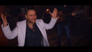 Robert Milosavljevic Robi Tamo Daleko Official Video 4